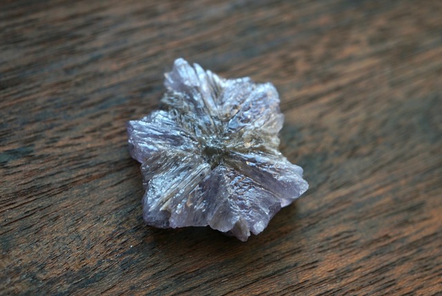 スターアラゴナイト Star Aragonite 969