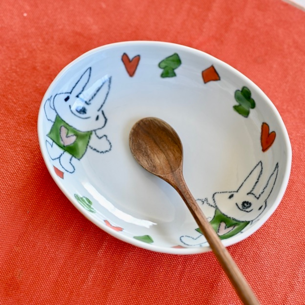 村田菜穂美作　楕円中ボウル　「うさちゃんとトランプ」[ 2104130001208 ]