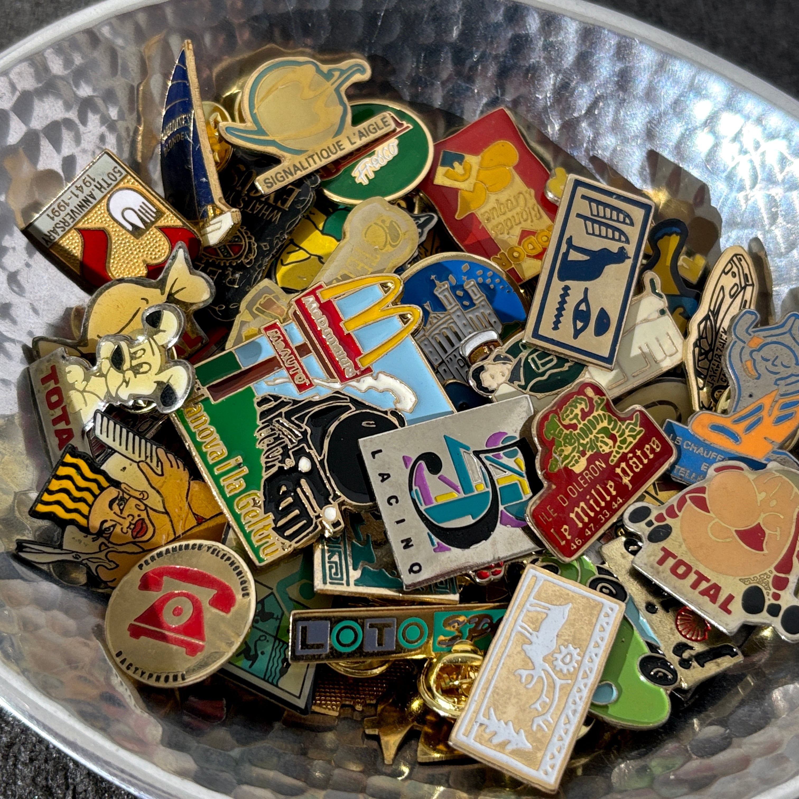 フランス ピンズ・ピンバッジ | べるりんのーと ANTIQUE & VINTAGE