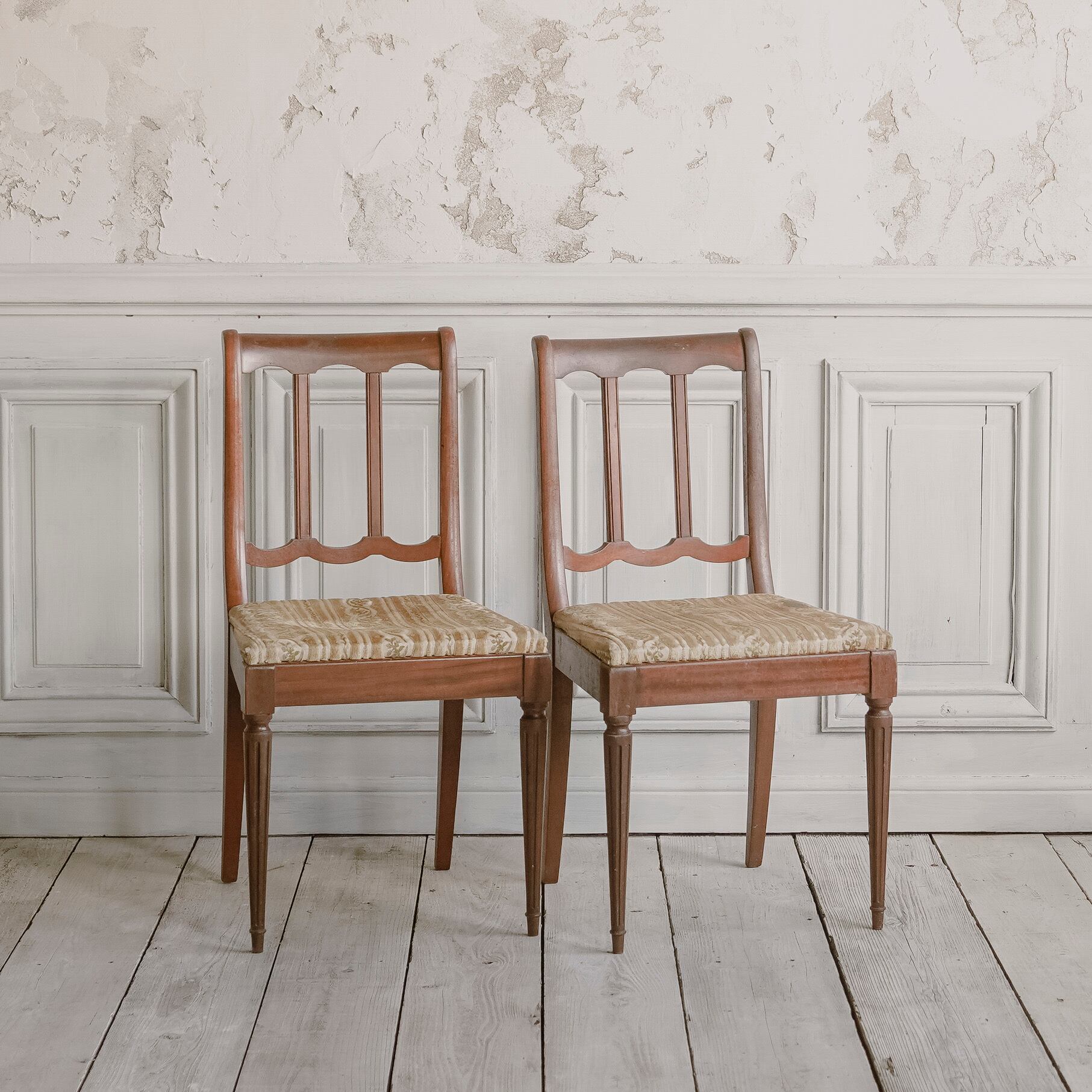 チェア/空間装飾/アンティーク/ディスプレイ/マホガニー/ファブリック/椅子/イス