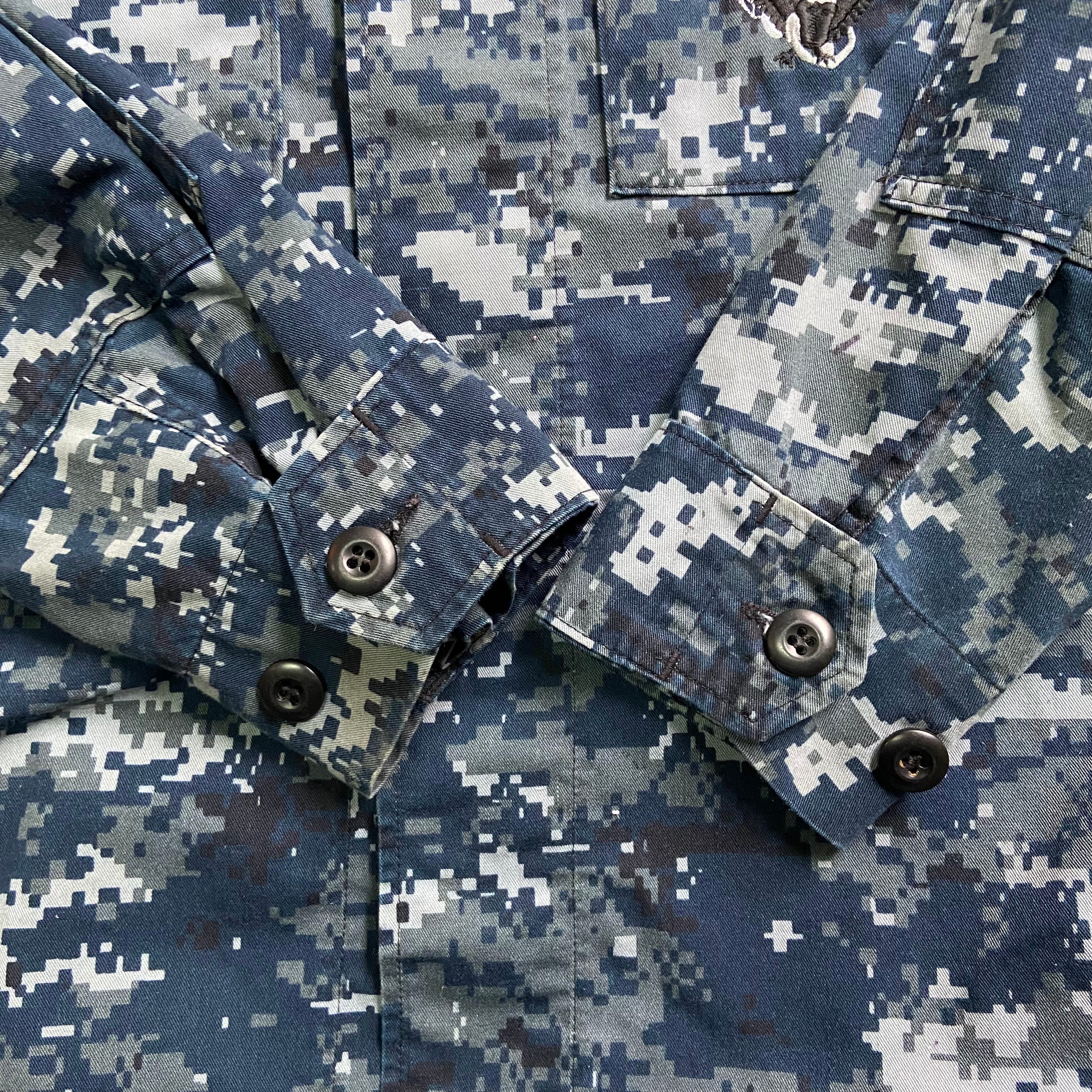 米軍実品 U.S.NAVY USN B.D.U デジタルカモ 迷彩柄 コンバットシャツ