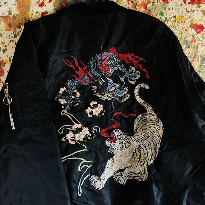 白虎×龍 メンズ スカジャン ジャケット 刺繍 ブラック 個性的 アウター