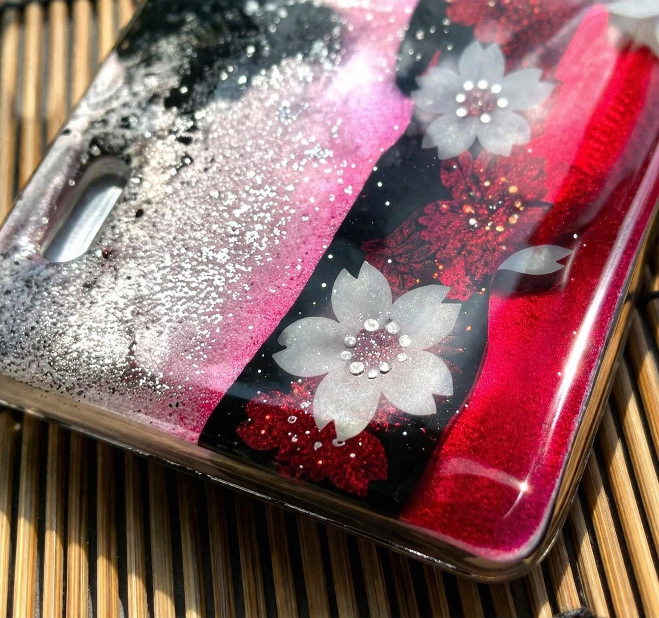 全機種対応】和柄 スマホケース「亜」 名入れ 桜 職人 伝統工芸