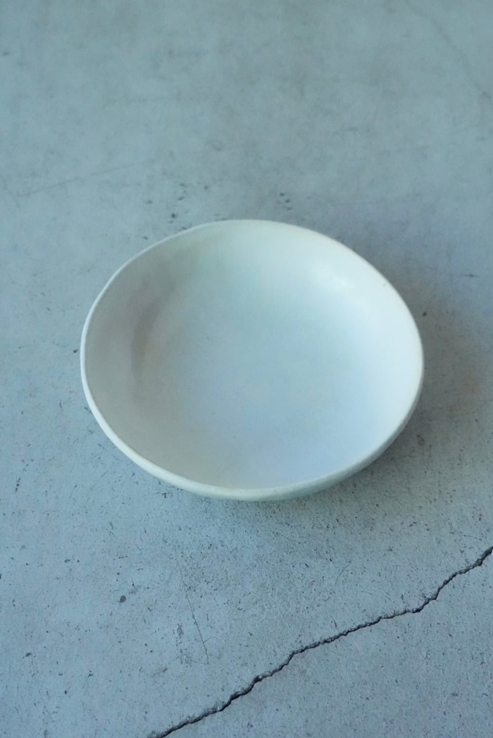 【palette pottery】平鉢 直径約14㎝ |取り皿、副菜皿など (2607-17)