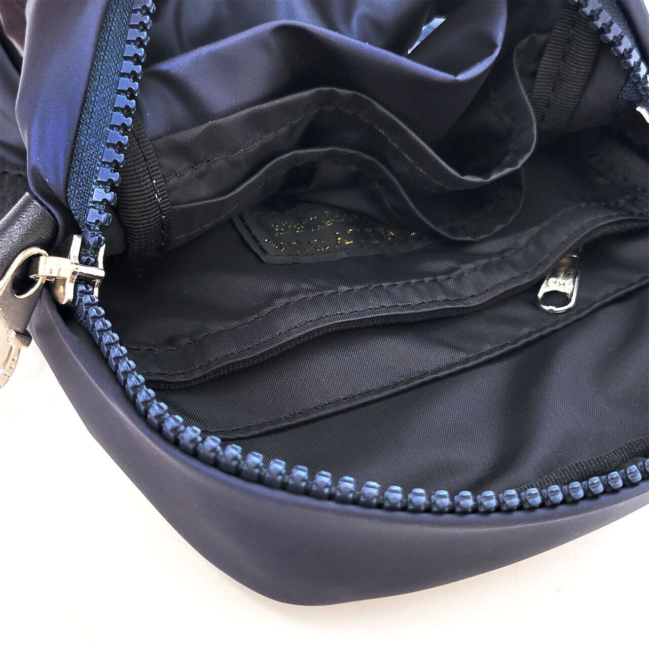 NAVY】クロスボディバッグ L（レザープレート）※シルバー金具 | EMILYSSA
