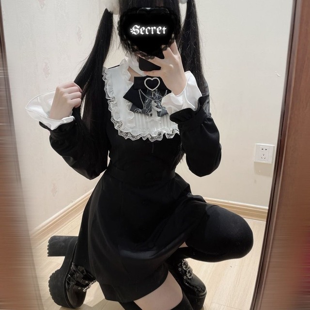 即納 ブラック M 量産型フリル セットアップ