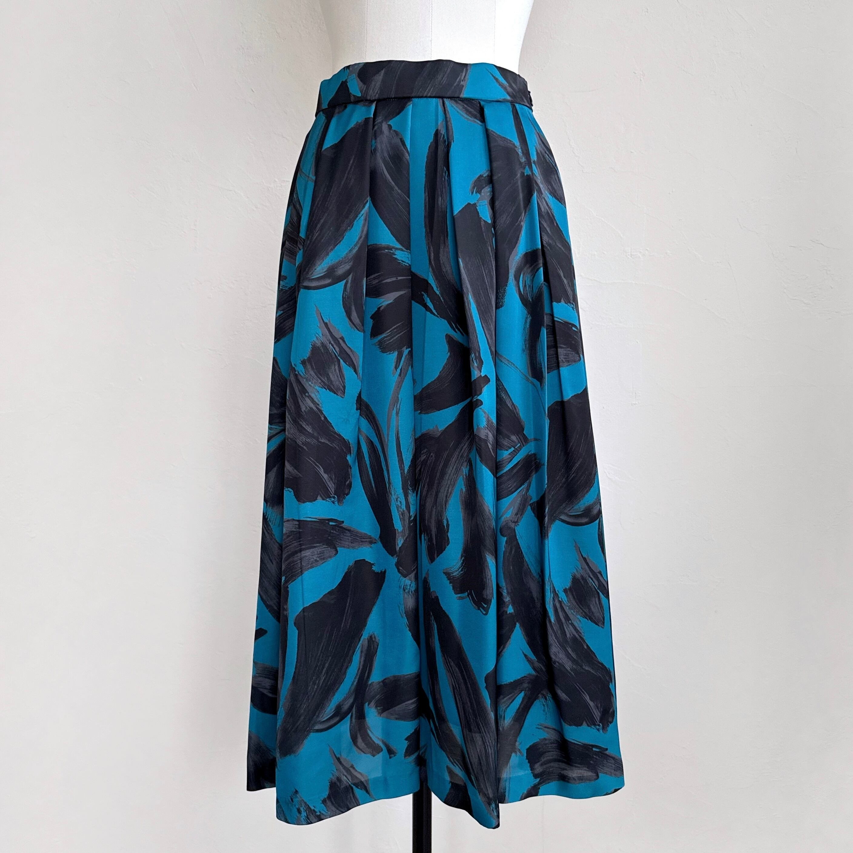 ⭐︎新品⭐︎チータープリントプリーツスカート スカート | SYSORUS