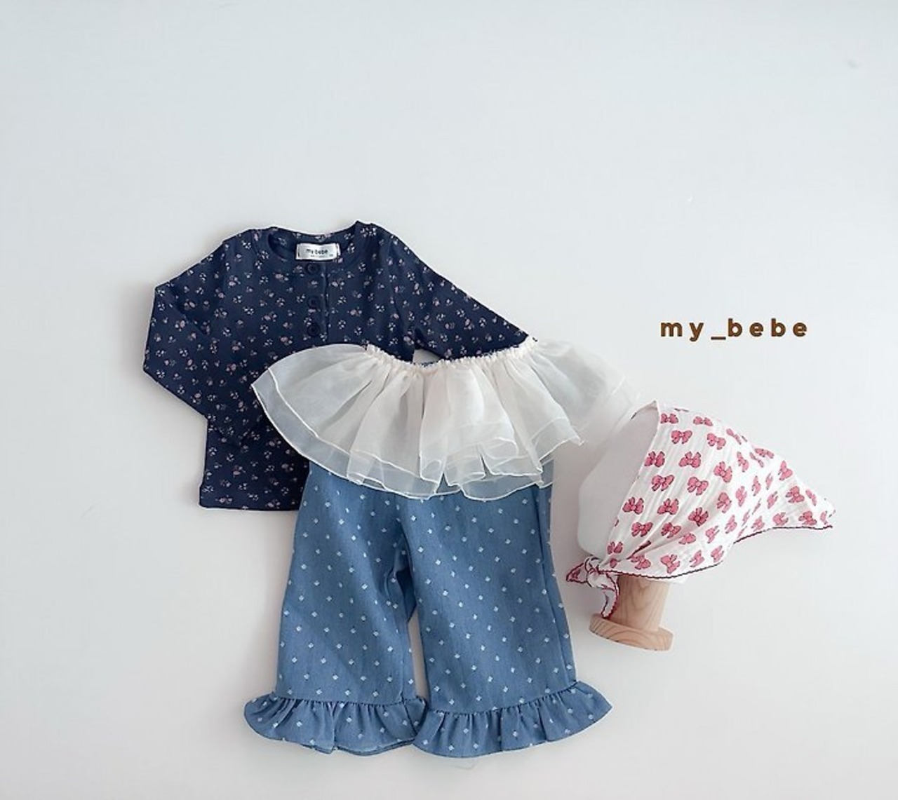 韓国子供服 / Mybebe / ボタンT / 長袖Ｔシャツ *XS~XL*