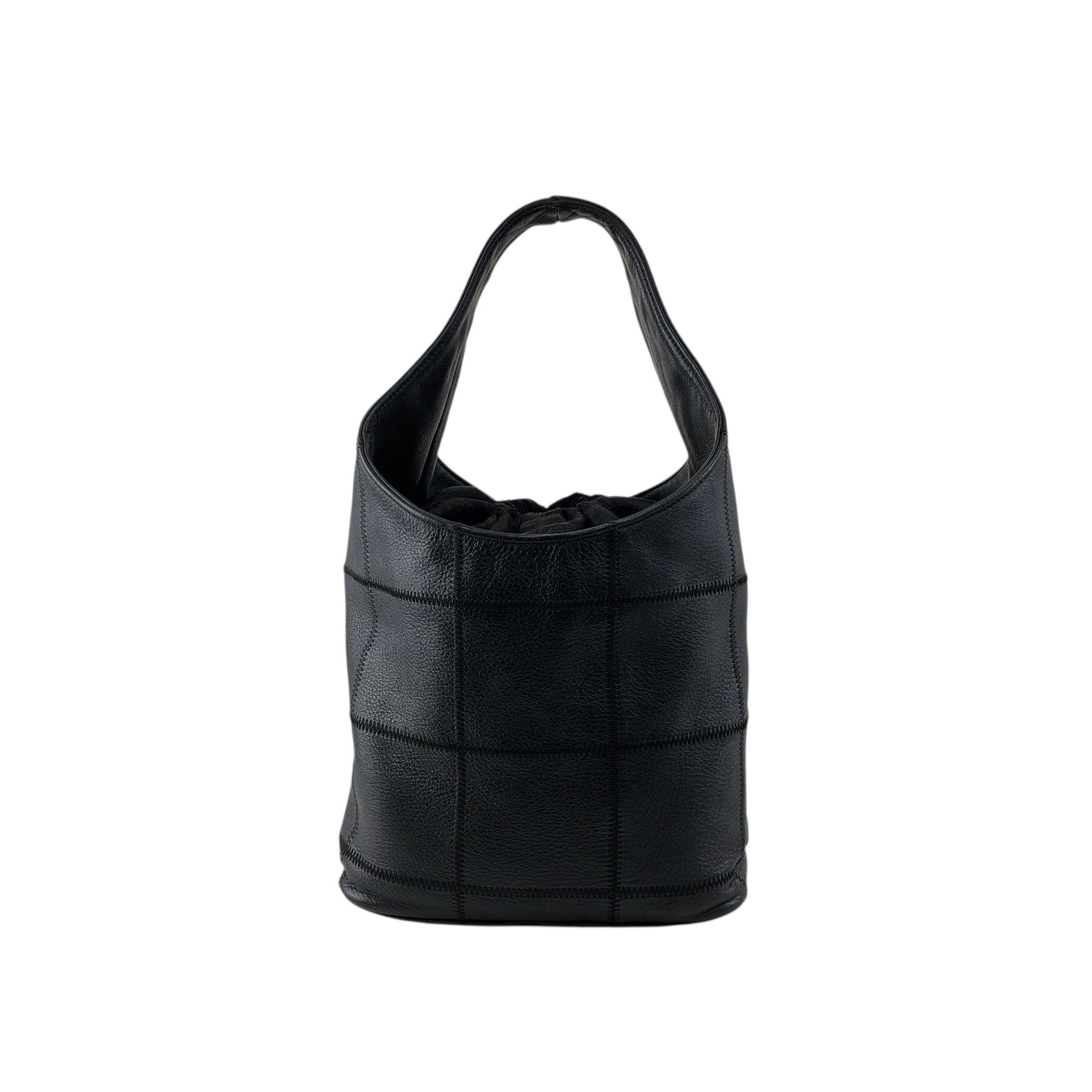 専用シャネル チョコバー レザー ハンドバッグ 黒 イタリア製 キルティング 美品 シャネル チョコバー レザー ハンド バッグ 黒 イタリア製