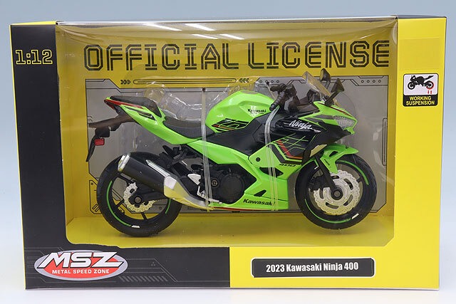 童友社（DOYUSHA）  1/12 塗装済み完成品 ダイキャストモーターサイクル Kawasaki Ninja 400 緑 　502495