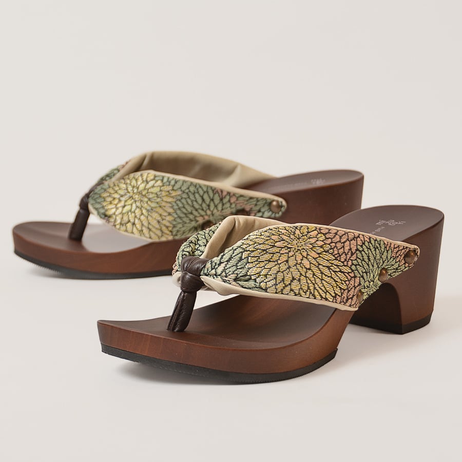 水鳥工業 hitete ダークブラウン6.5cmヒール KCW-29 うろこ花/シフォン