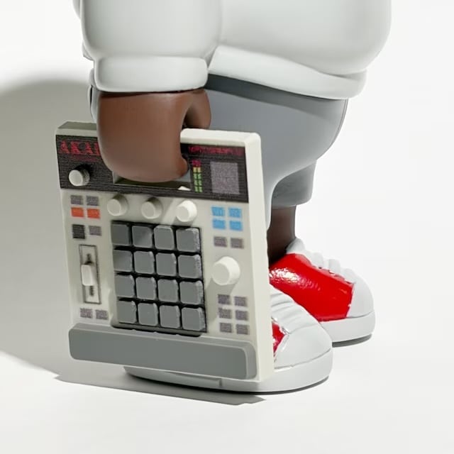 INTERBREED : DIGGIN' BEAR “AKAI professional” | FULLSPEC.