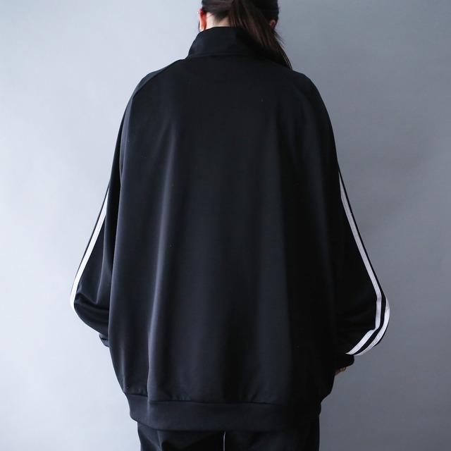 "adidas" black×white good coloring XXL over silhouette track jacket