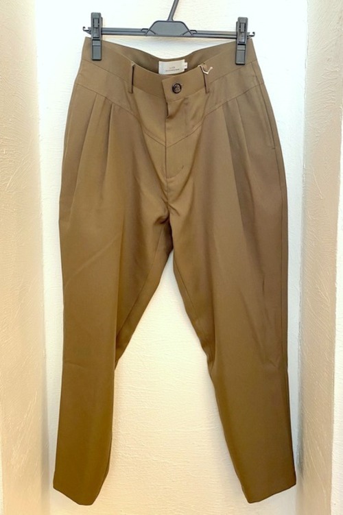 Reflax Tapered Cropped Pants　Brown