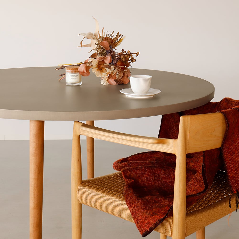 サイドテーブル  丸テーブル 木製 彫刻 天使 アンティークロココ調イタリア天使彫刻脚サイドテーブル - メルカリ