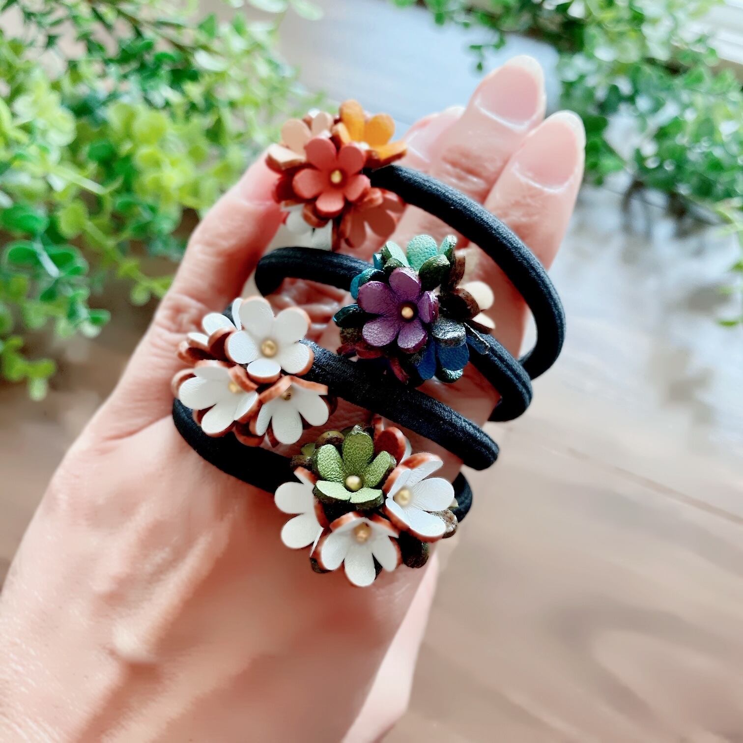 ジャスミン ヘアゴム(オリーブカラー） | Allamanda-leather