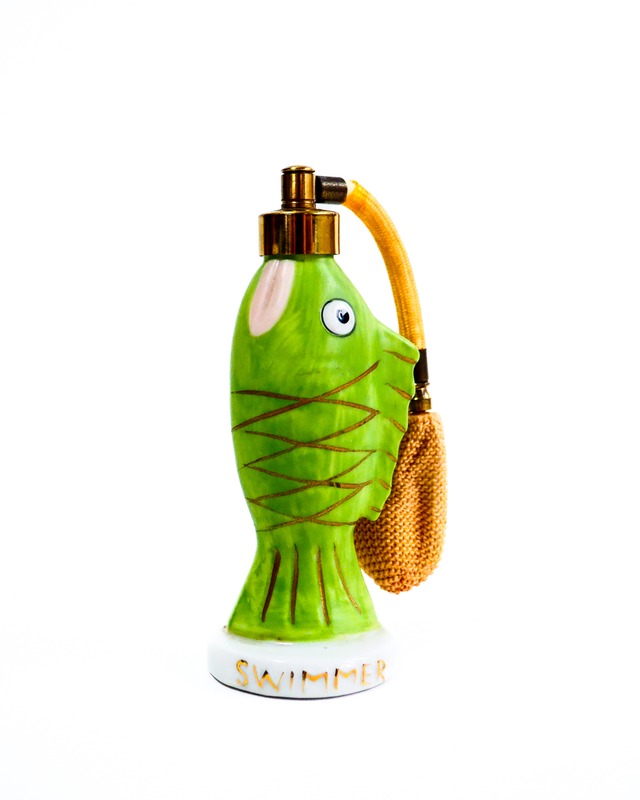 90s Ceramic fish-shaped perfume pump
