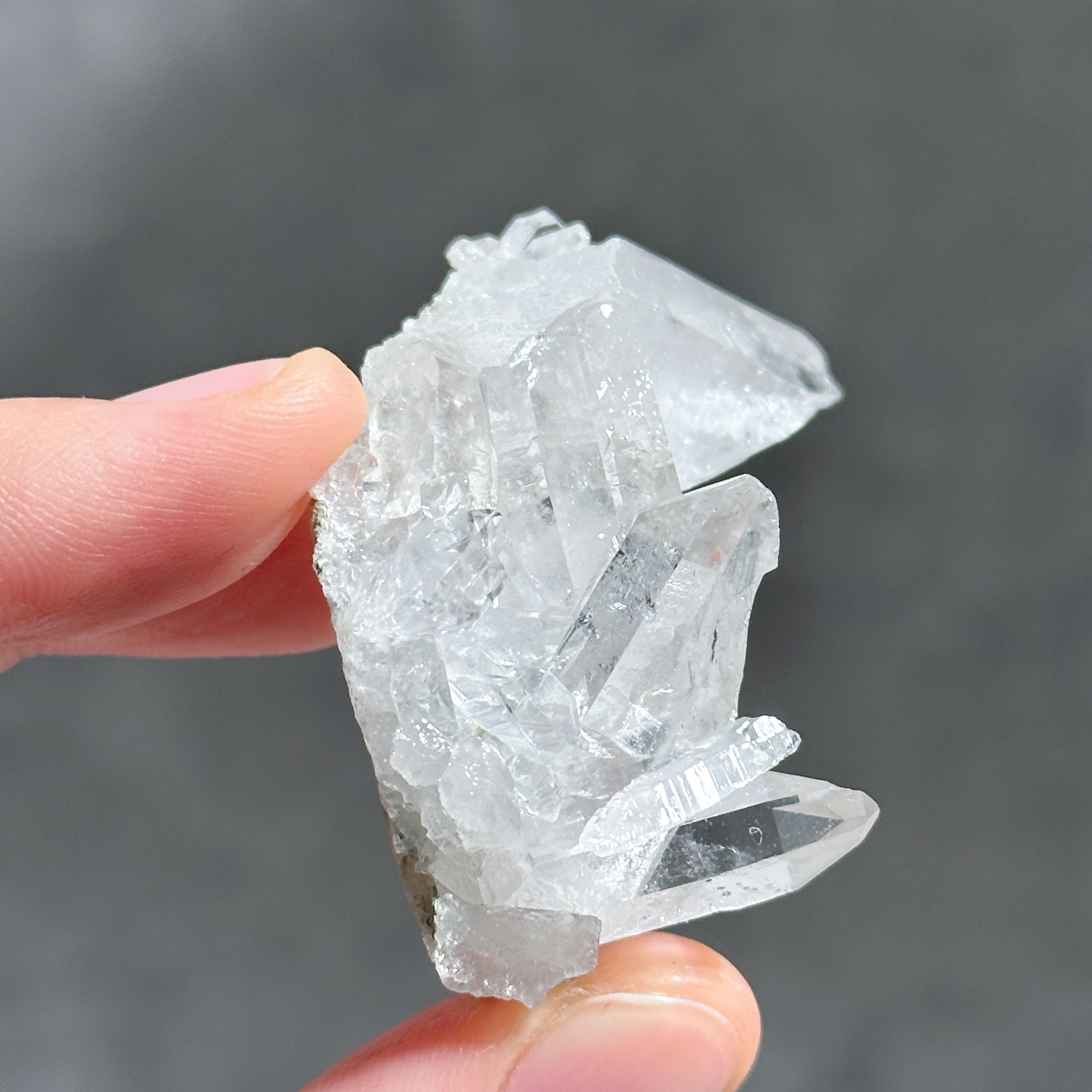 ゼッカ産水晶クリアクォーツ クラスター81◇ Clear Quartz ◇天然石