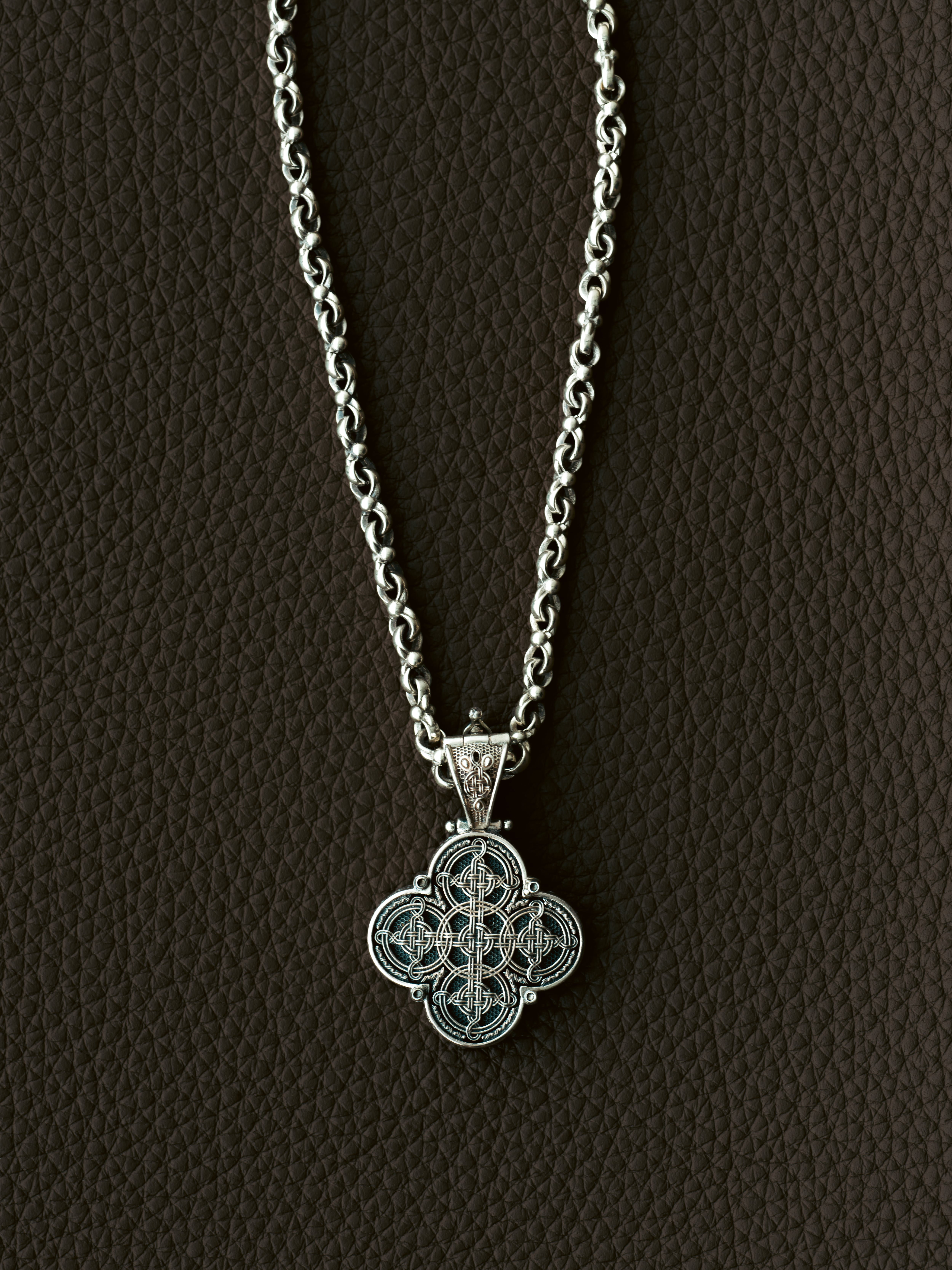 Cross Pendant | Fabulous Sounds