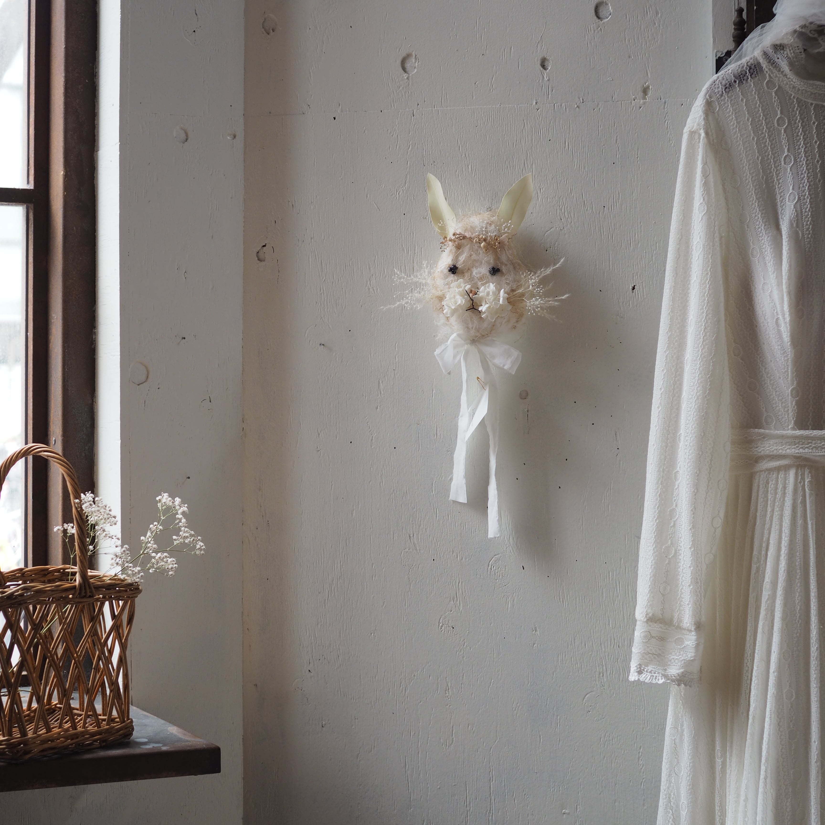 予約商品】うさぎ顔の壁飾り | botanico