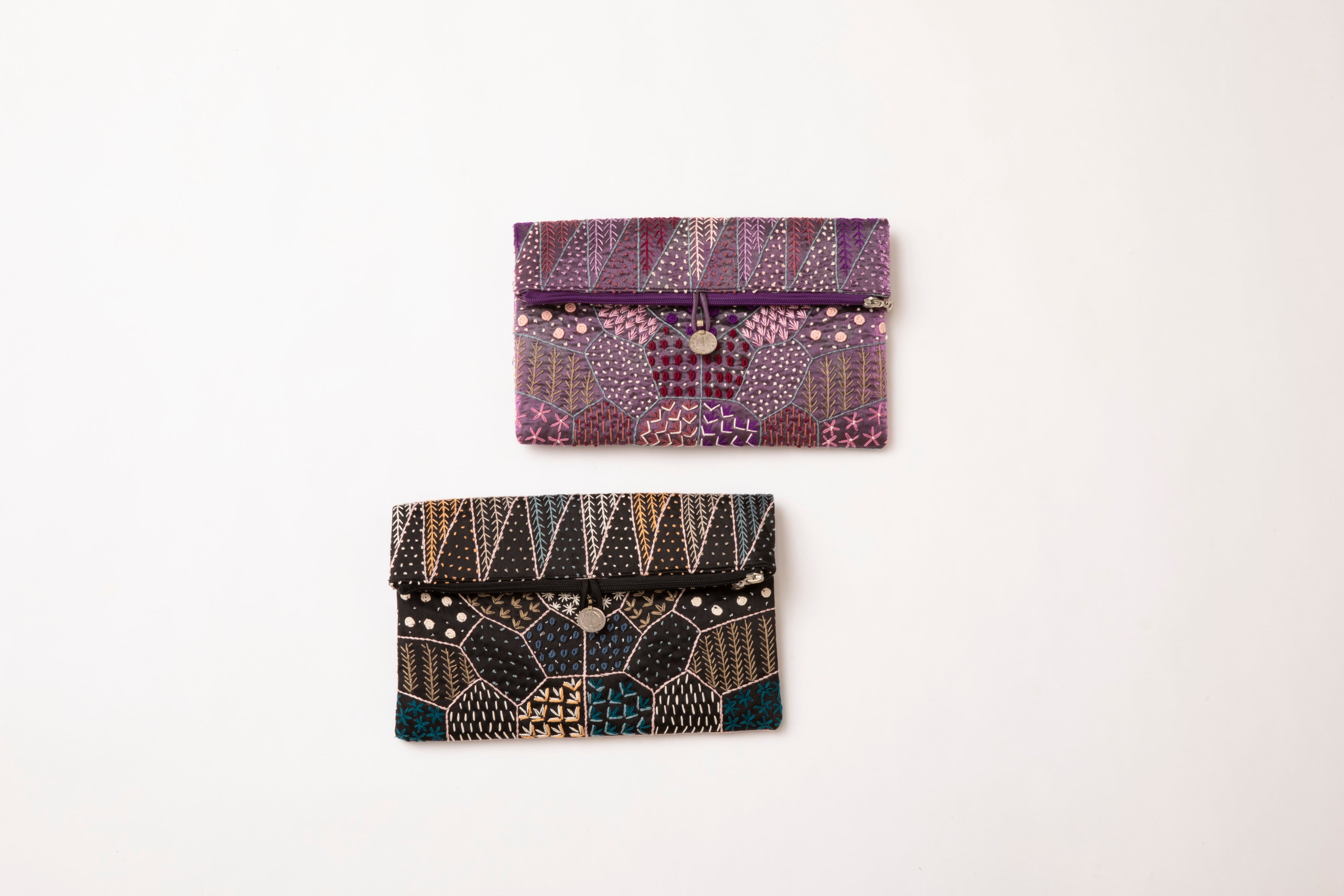 bonbon / アフガニスタン刺繍クラッチバッグ〈シルク〉 | iandada