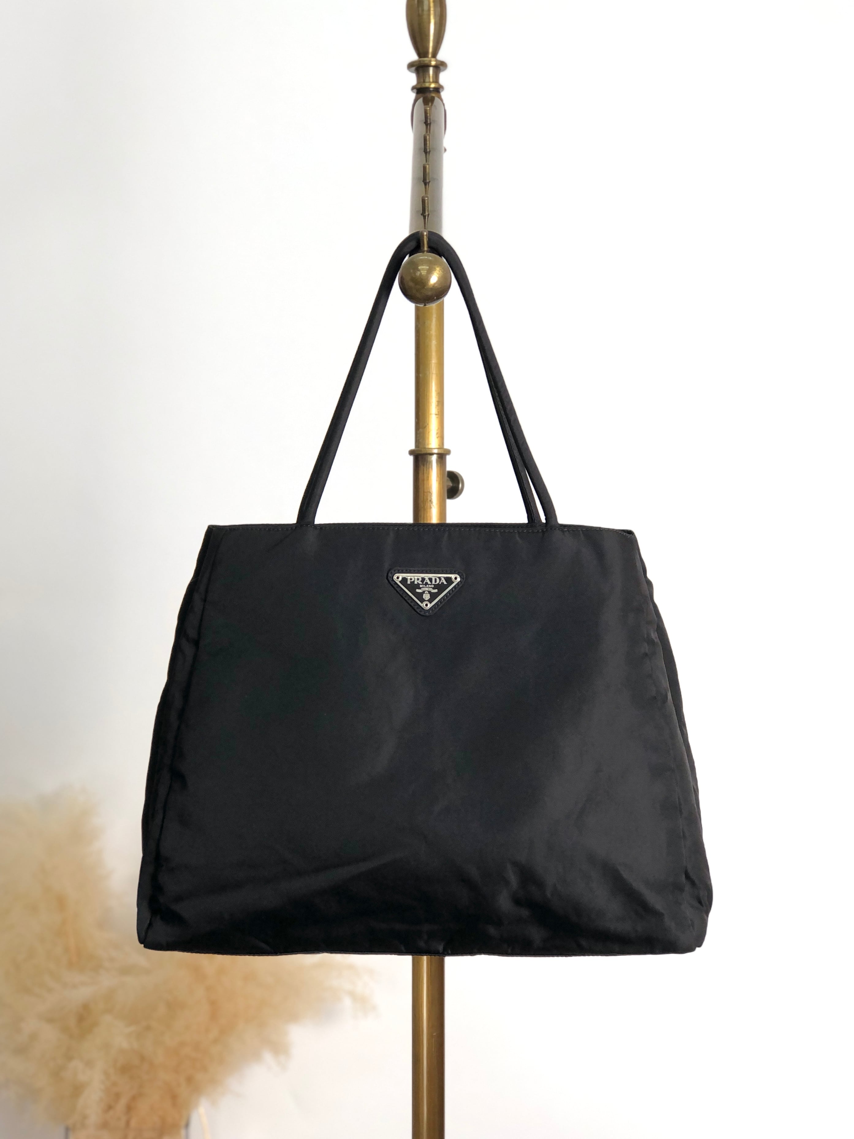 PRADA プラダ トートバッグ ブラック トライアングルロゴ ナイロン レザー サイドポケット vintage ヴィンテージ オールド iwt8yv