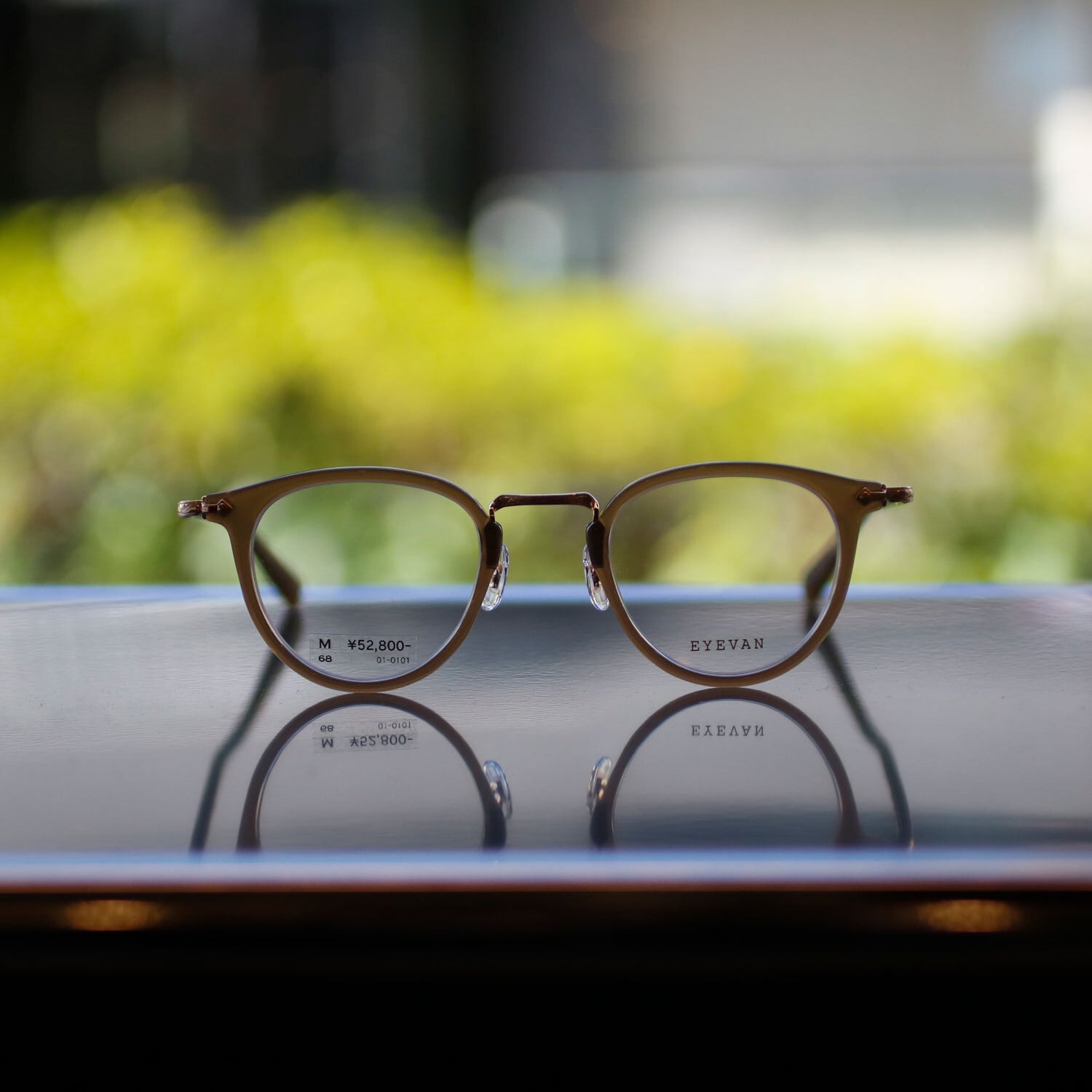 美品　EYEVAN Webb PBK/ECR 47-22 調光レンズ webb49cppbkecr2.jpg?t=