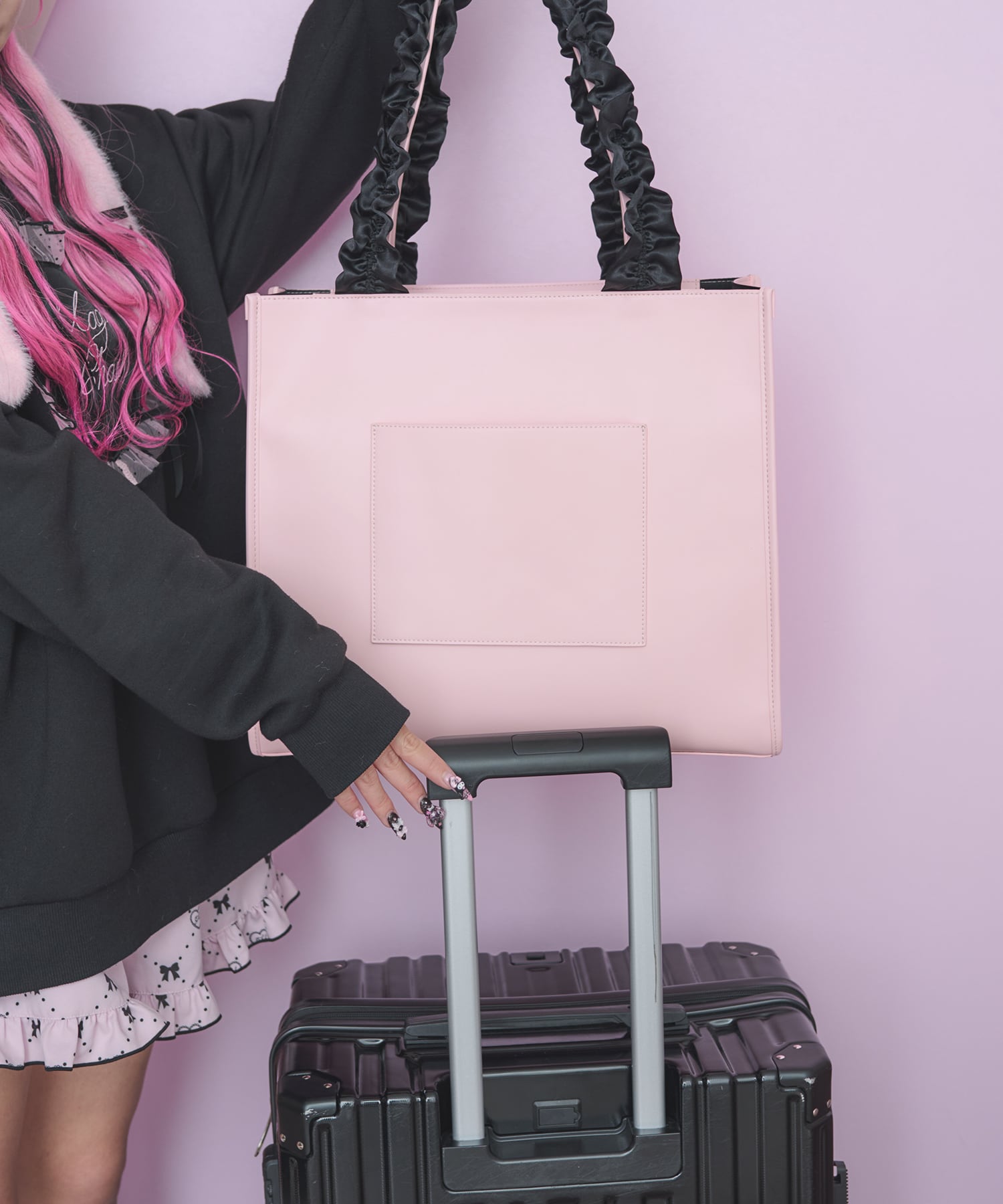 【パックりか❤様お纏め専用ページ　リバティ　リボンチャーム付きヌビバッグ ℳ𝒶𝑔𝒾𝒶 𝒞𝒽𝒶𝓇𝓂｜.⋆𝜗𝜚 いちばんかわいい自分になれる、魔法の