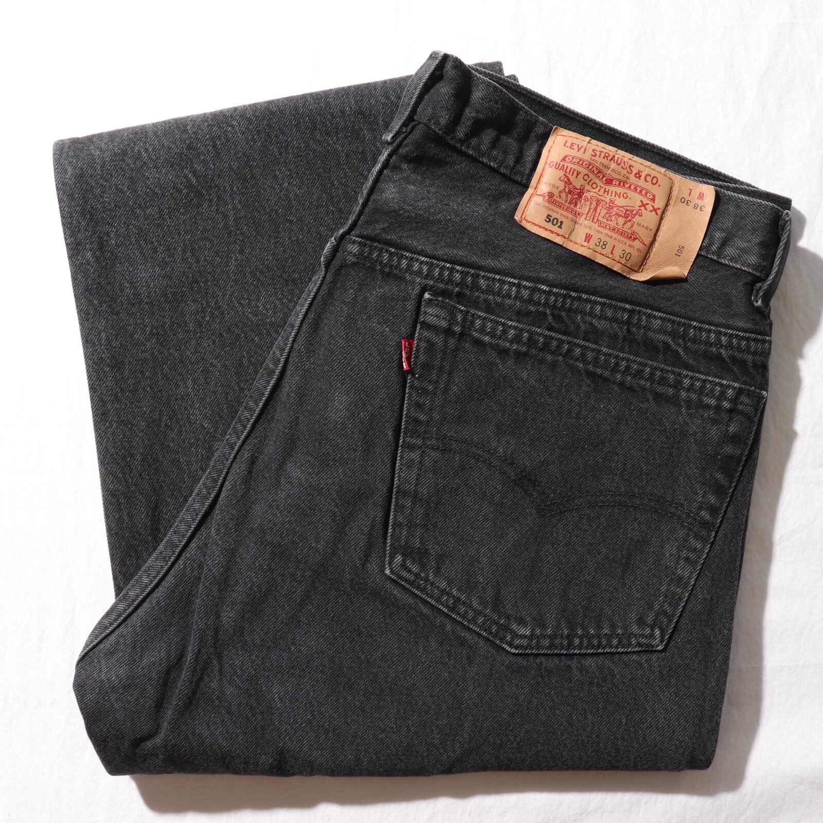 美品 38×30 Levi 
