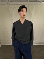 Yausye 001 Asymmetrical V-neck Sweater