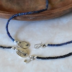 Mandi/マンディ Small A.Beads Necklace(50cm)(Navy/Black)