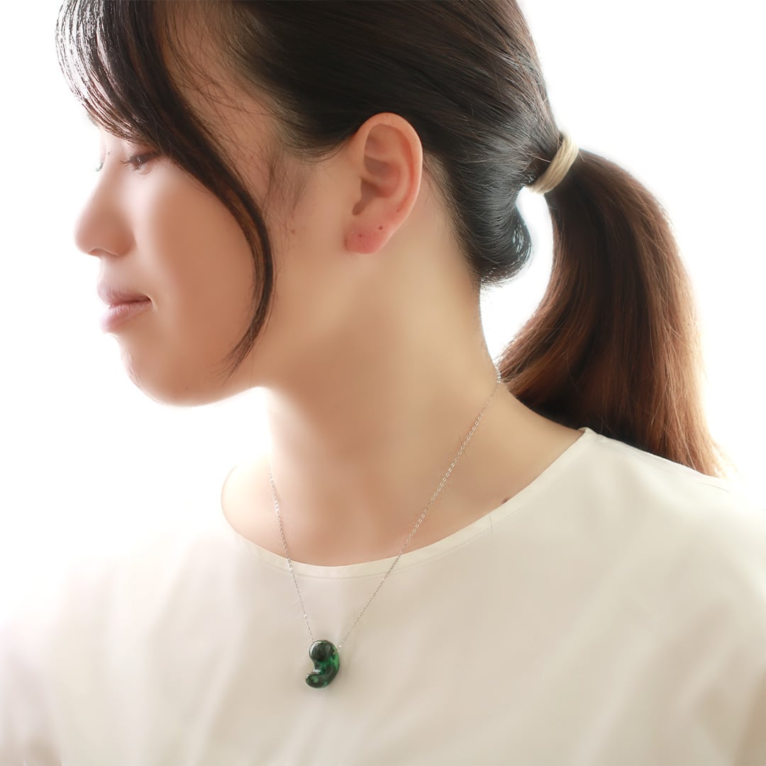 濃い翡翠が魅力的 勾玉 A貨翡翠 jd_pt1054 | 【MeiNu（メイニュウ