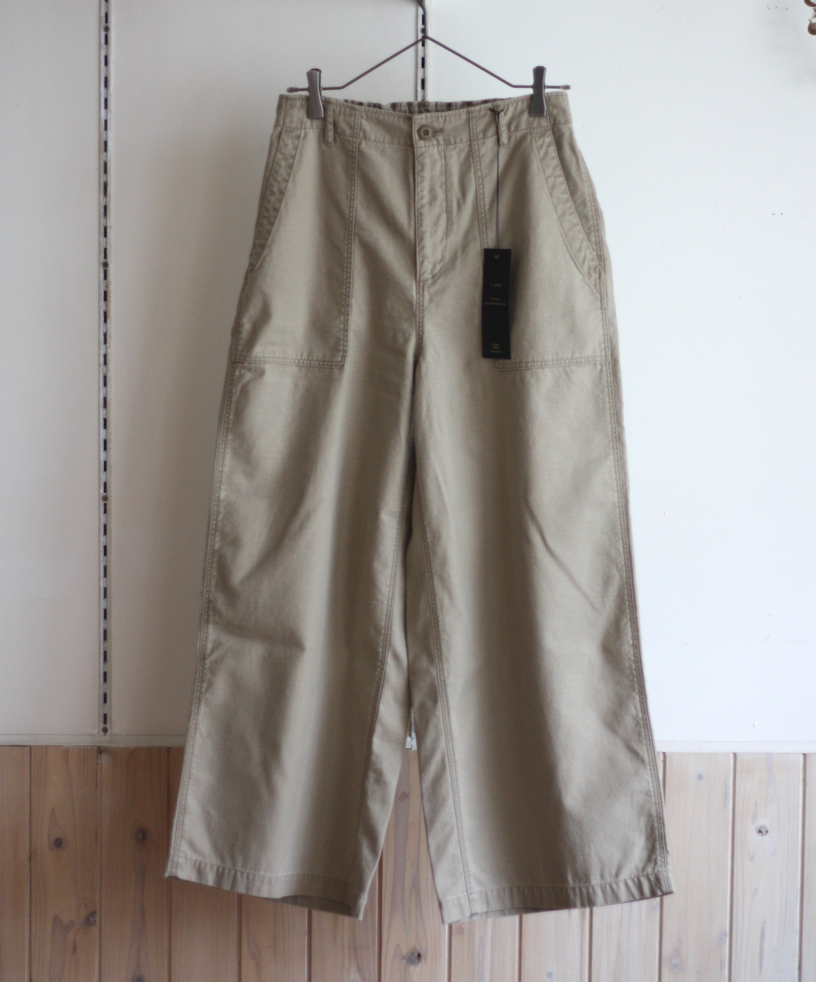 Le pivot ルピボット バックサテンベイカーラフパンツ ベージュ | tous