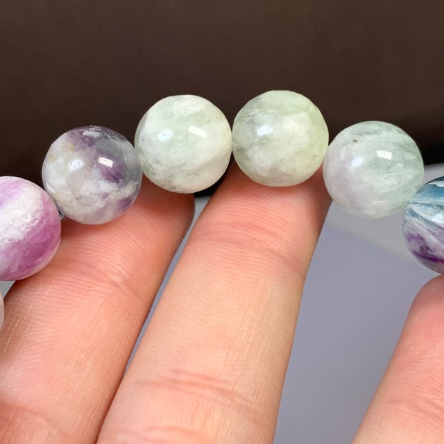 1.グラデーションエンジェルフェザーフローライト