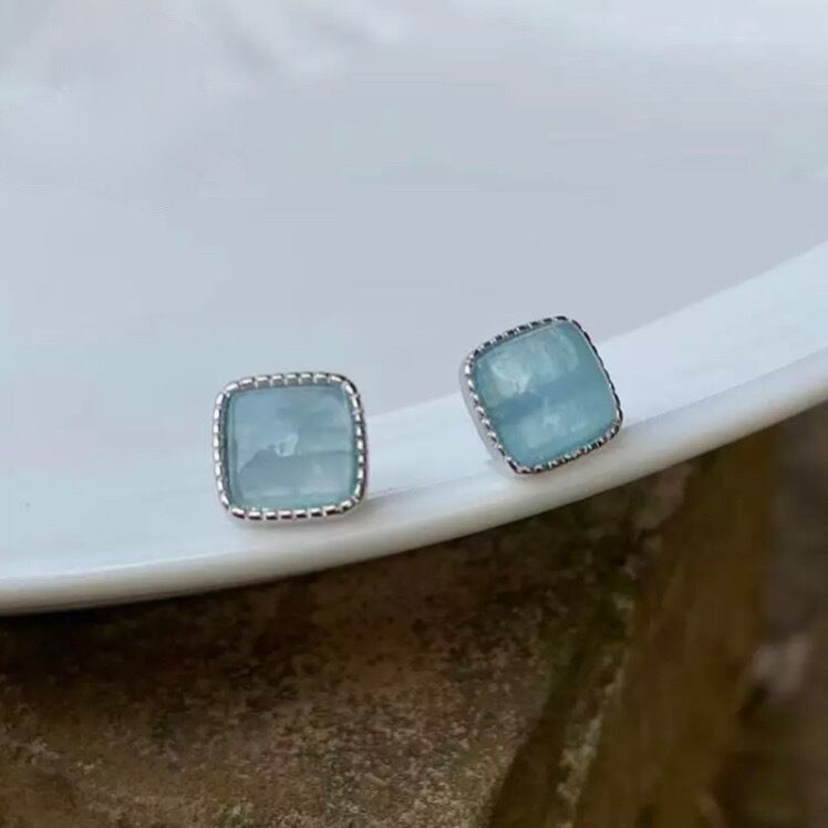 天然のアクアアマリン100% シルバー925スタッド付きジュエリーY-222001