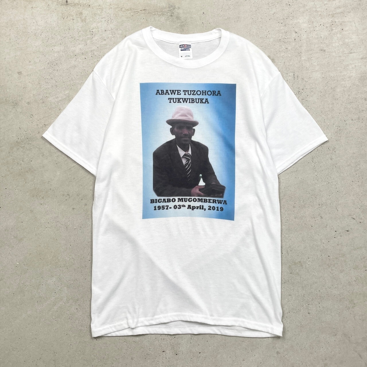 UNKNOWN フォトプリントTシャツ 誰やねんT メンズM 古着 白色【Tシャツ 