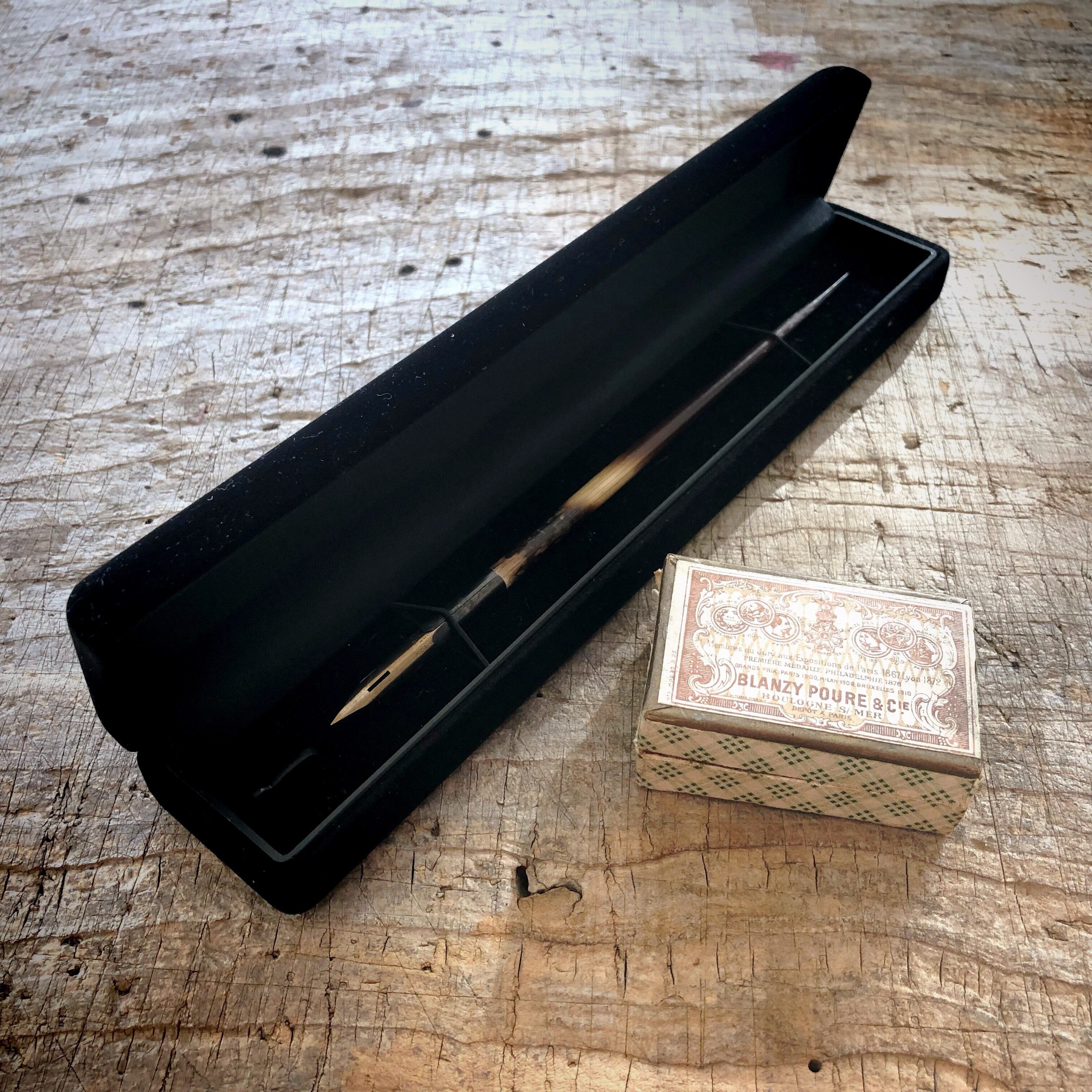 ヤマアラシのペン軸とペン先セット | メルキュール骨董店