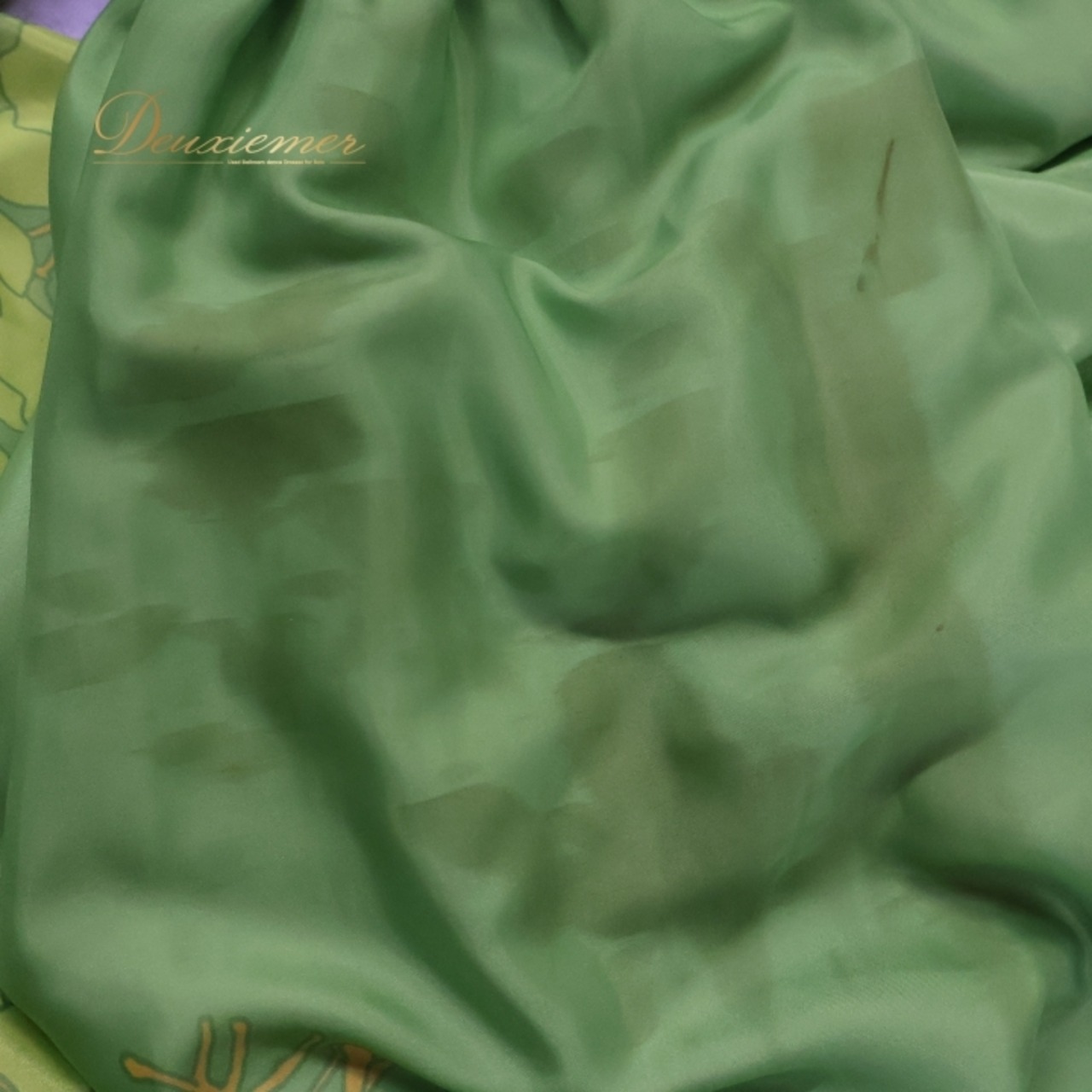 フラダンス 衣装 ワンピース ドレス ココエミリー グリーン系 CoCoEmily 日本製 パフスリーブ イエロー系 グラデーション かわいい 鮮やか 華やか 明るい ハワイアン アロハ ハワイアンプリント フラ ダンス レッスン 練習 明るい印象