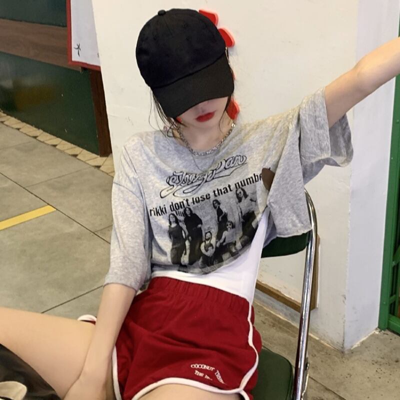 Tシャツ サマーショートプリント柄スタイルトップス 大人ガーリー スウィート キュート カジュアル かわいい 夏物 ブラックストロベリース62043072382