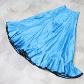 フラメンコ 衣装 ファルダ スカート ブルー系 青 黒 水色 花柄 ボランテ フリル 光沢 ダンス パーティ レッスン 練習 舞台 踊り 発表会