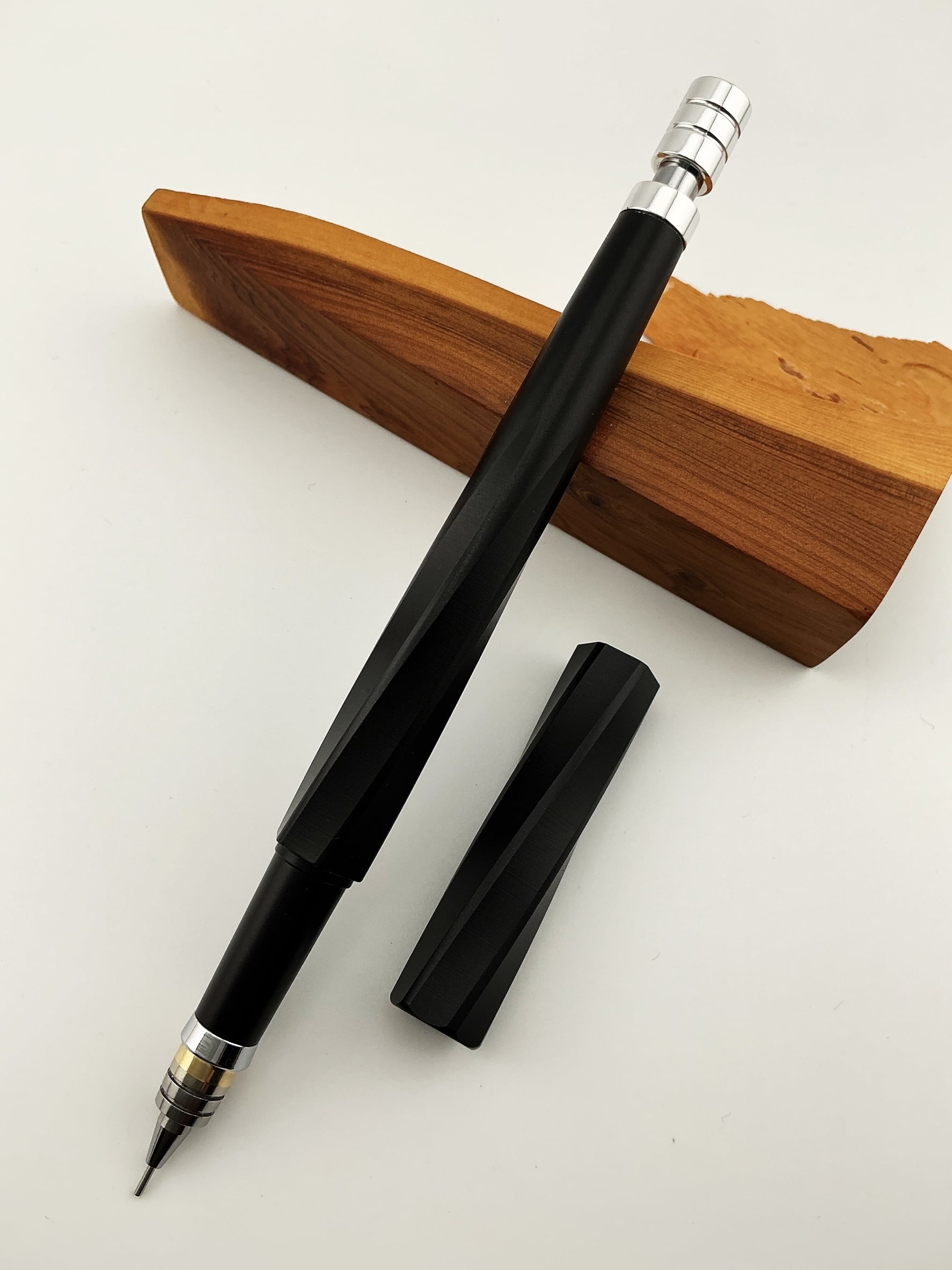 PILOT S20 カスタム 黒水牛 アクリル チタンノック 0.5mm シャーペン