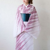 「ラズベリーレッド×グレージュ」〜斜めピーコック柄　〜近江ちぢみ