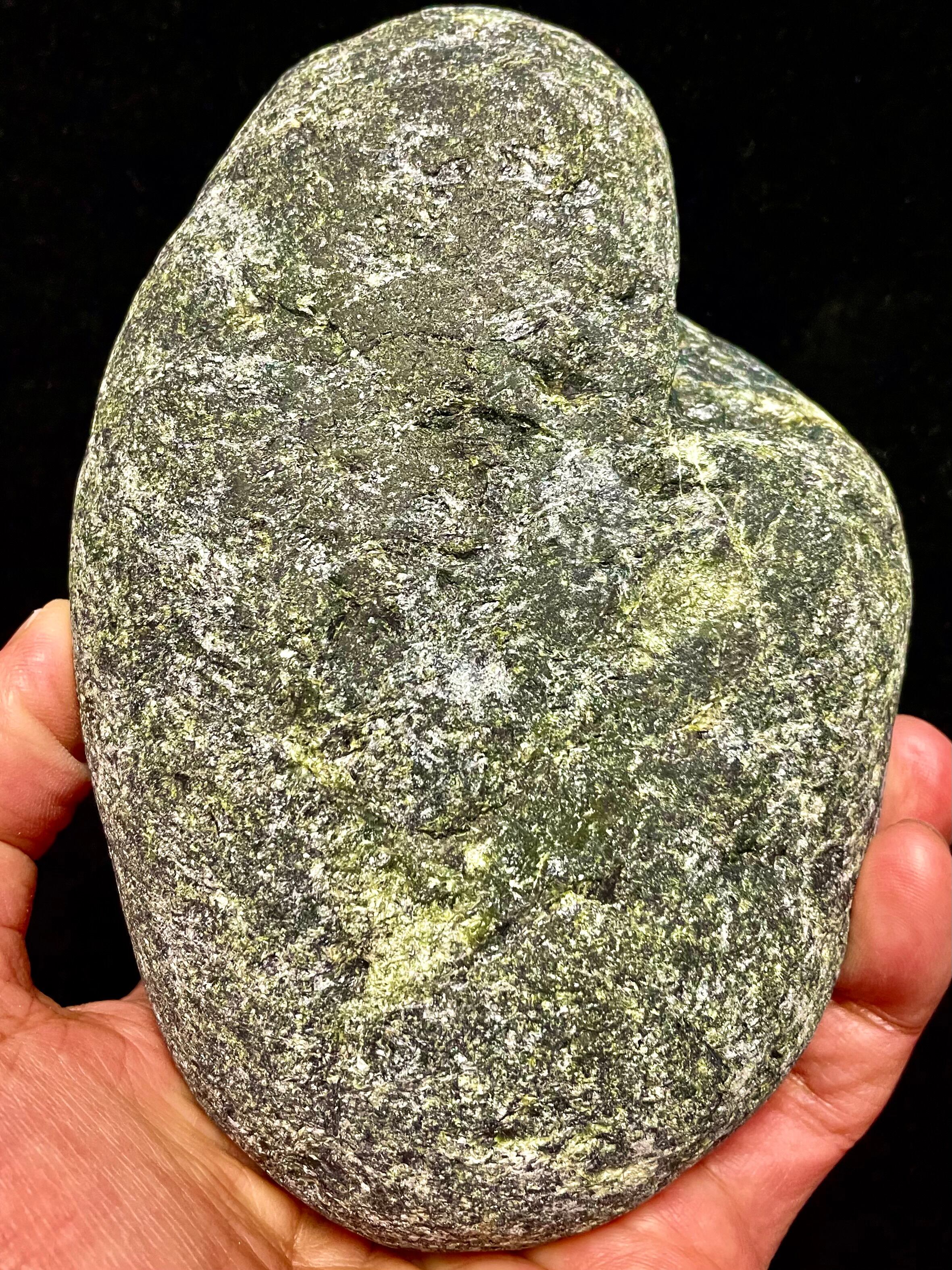 4) 日本人の「心」に寄り添う御守り!新たな自分自身への成長「糸魚川蛇紋岩」サーペンティン・特大