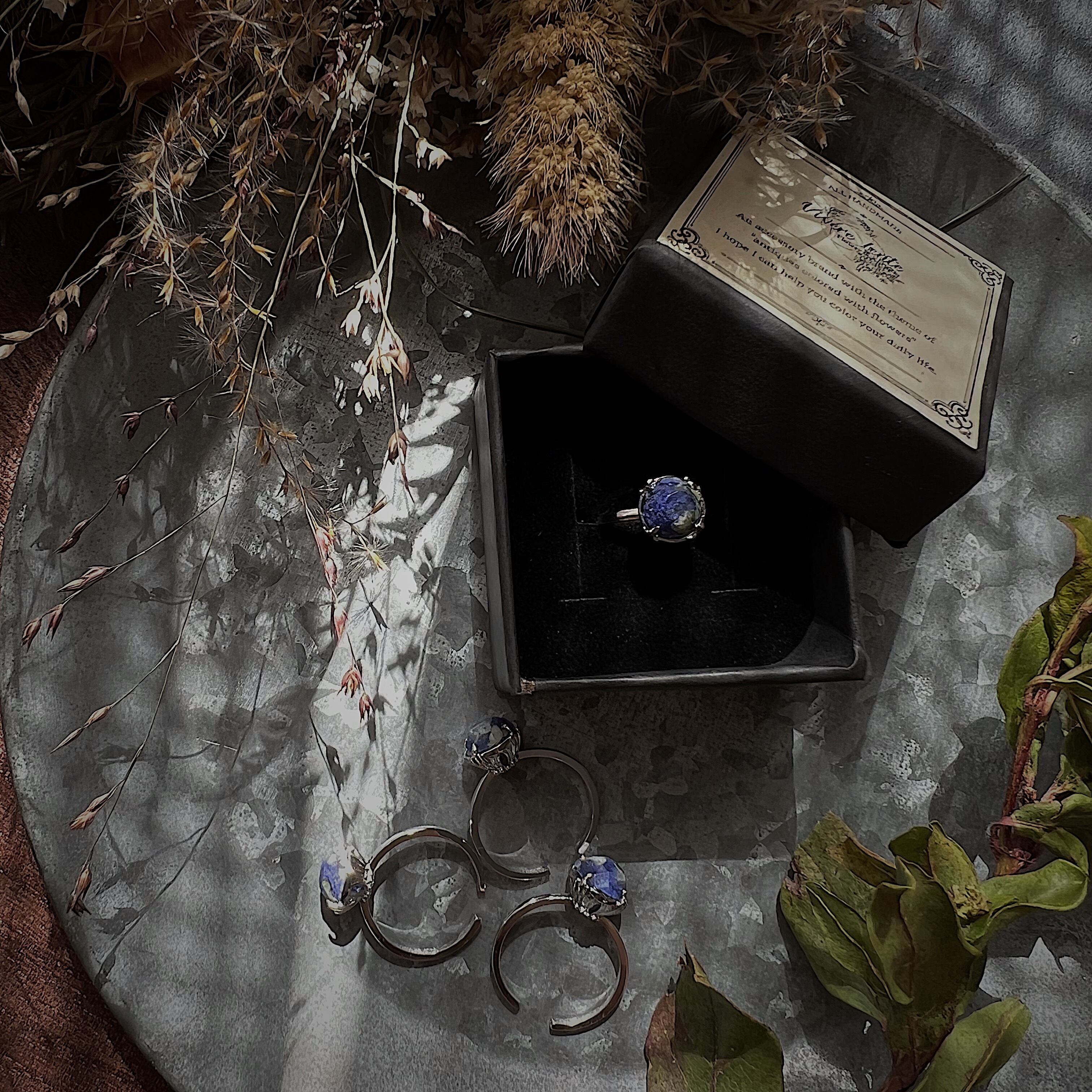 アンティークフラワーリング Blue | Vivere lente Flower & Antique
