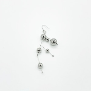 tunagu pierce/earring(蠍座)片耳　ピアス