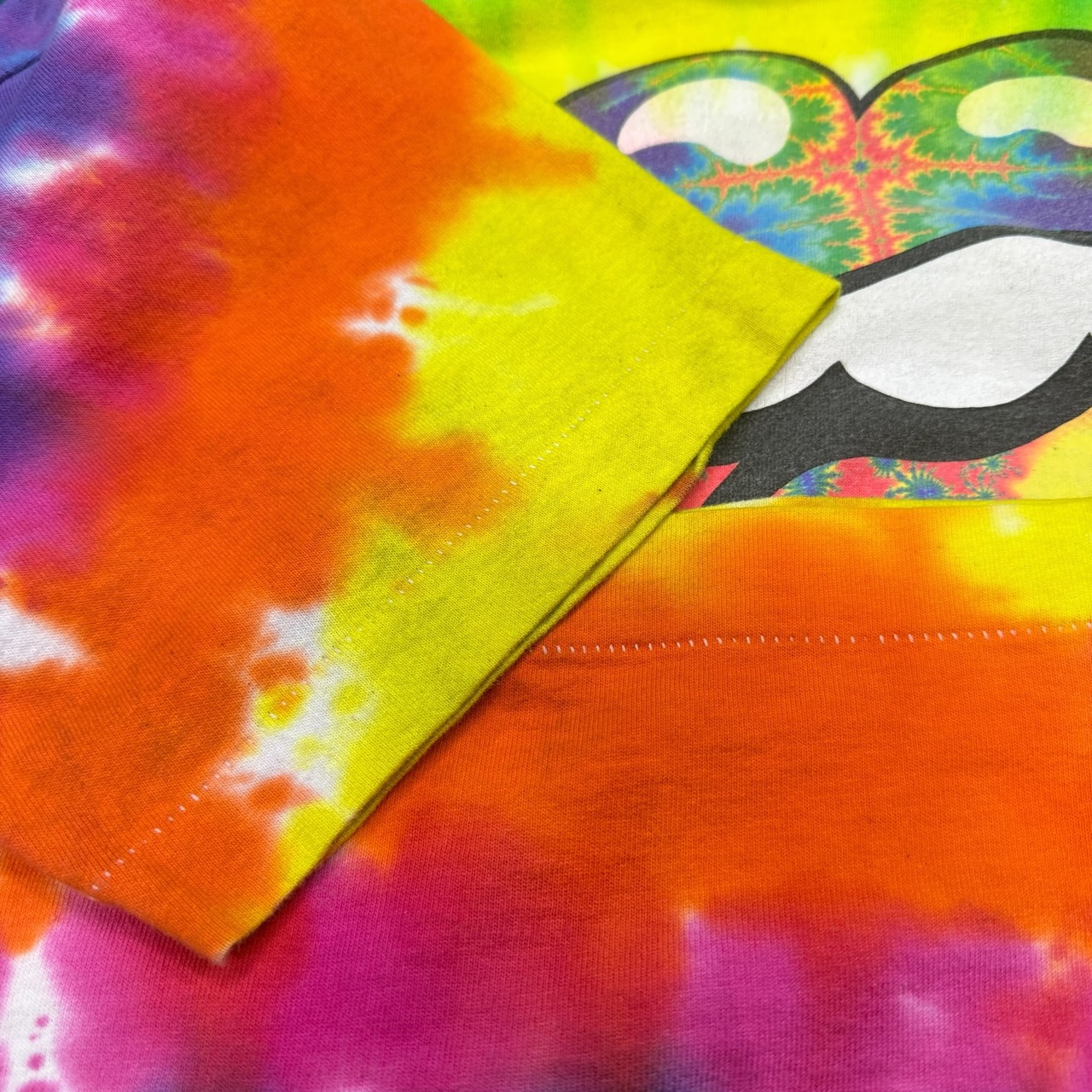 【THE ROLLING STONES】ザ・ローリング ストーンズ "LIPS & TONGUE TIE-DYE"  LIQUID BLUEタ 90's Vintage Tシャツ