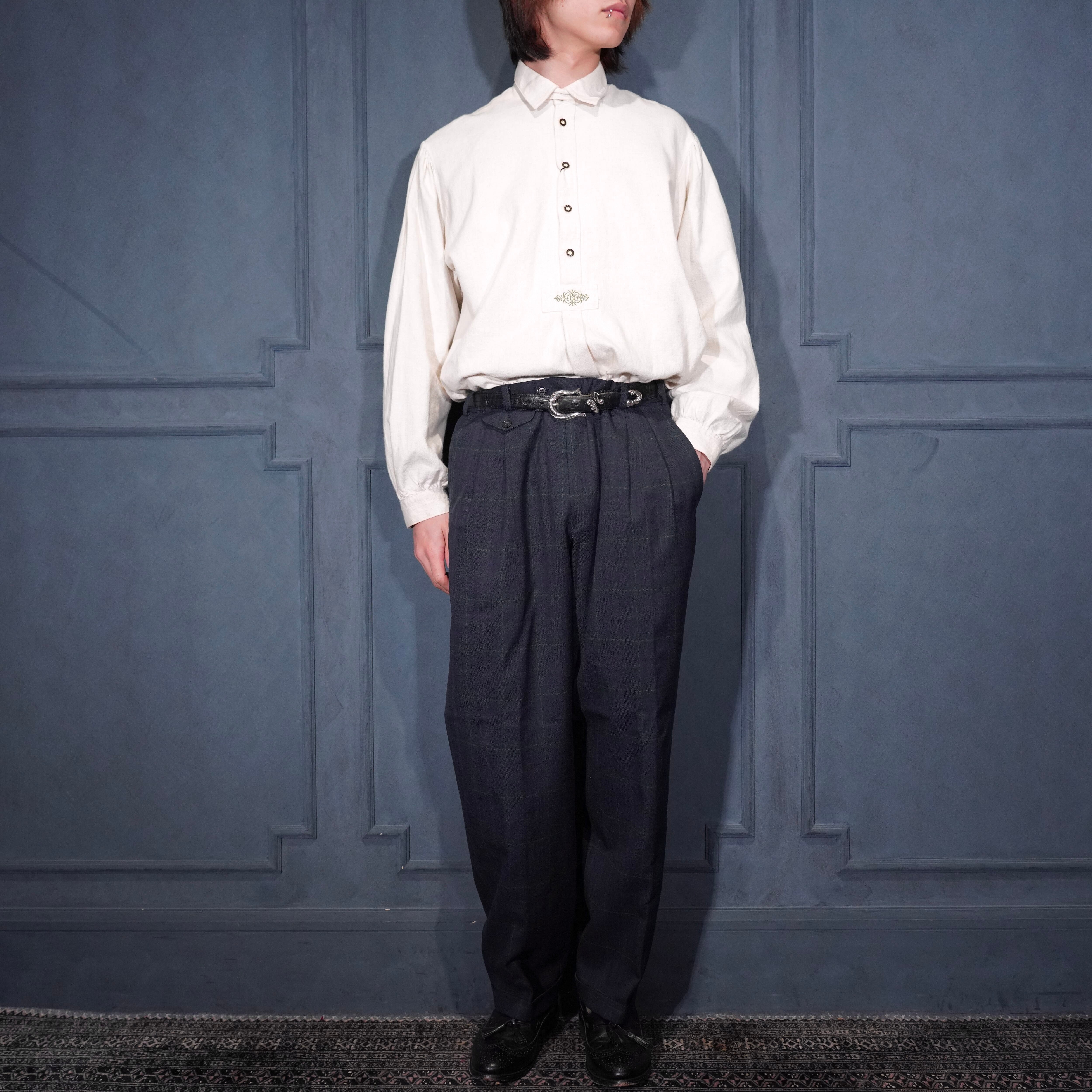 EU VINTAGE STATZ PKZ OF SWITZERLAND CHECK PATTERNED TUCK DESIGN