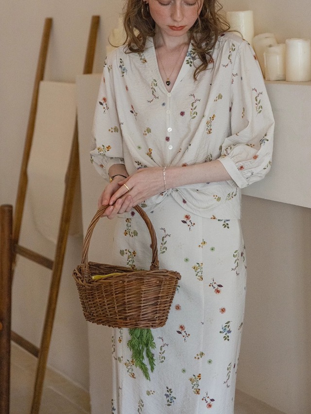 Prairie Ditsy Floral Twist Blouse F0782