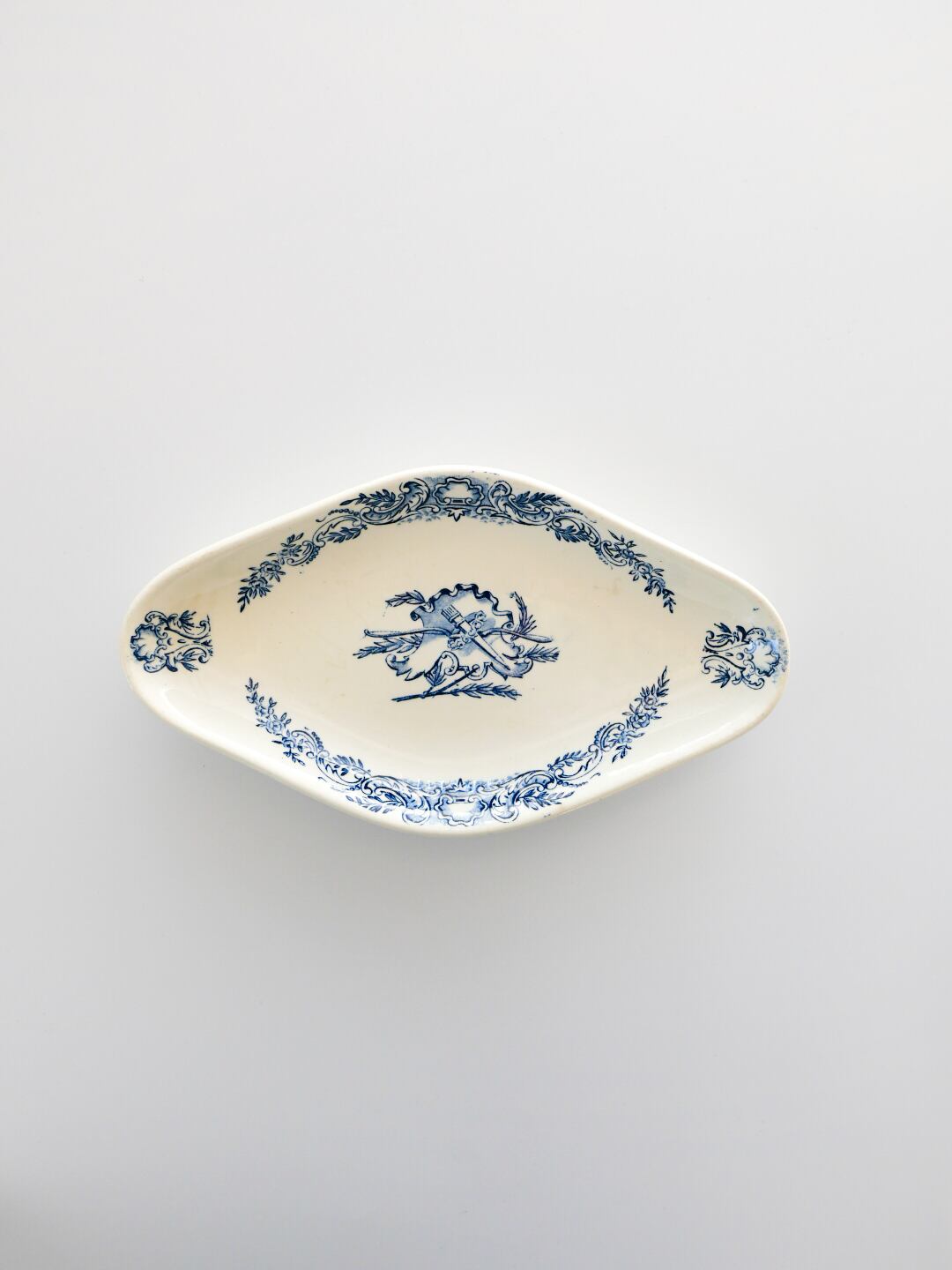 24_52 Choisy le roi H.B. & Cie Lucie 深皿 ショワジールロワ
