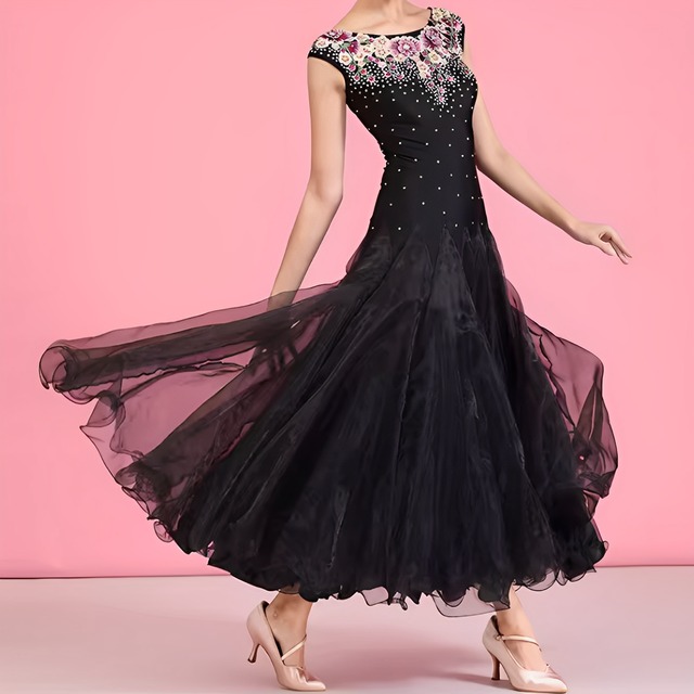 Aラインデザイン　ビジュー付きロングスカート　ダンスドレス　ds0253